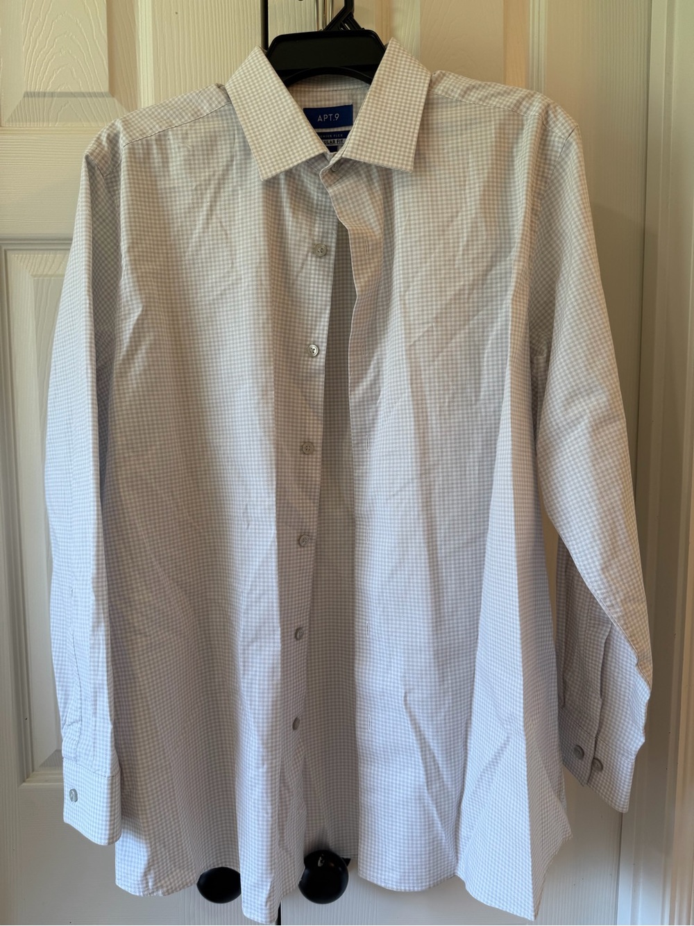 APT. 9 Men's Light Blue Check Dress Shirt Size L